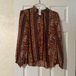 Maurice’s size xl brand new floral blouse